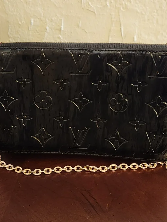 Louis Vuitton Black Monogram Vernis Lexington Pochette Bag - Picture 2 of 9